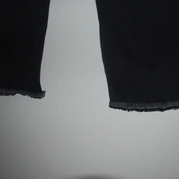DKNY Black Slim Straight Crop Jeans w/raw hem. Never worn. Does not have tags. - Picture 5 of 5